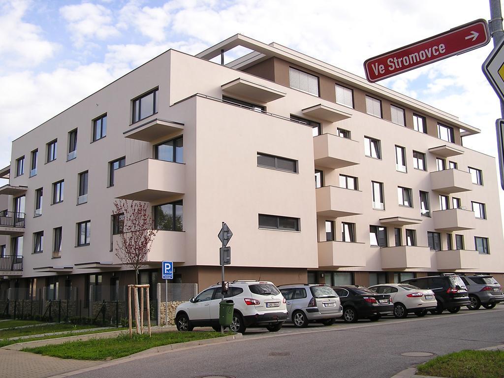 Gonda Apartments Hradec Králové Dış mekan fotoğraf
